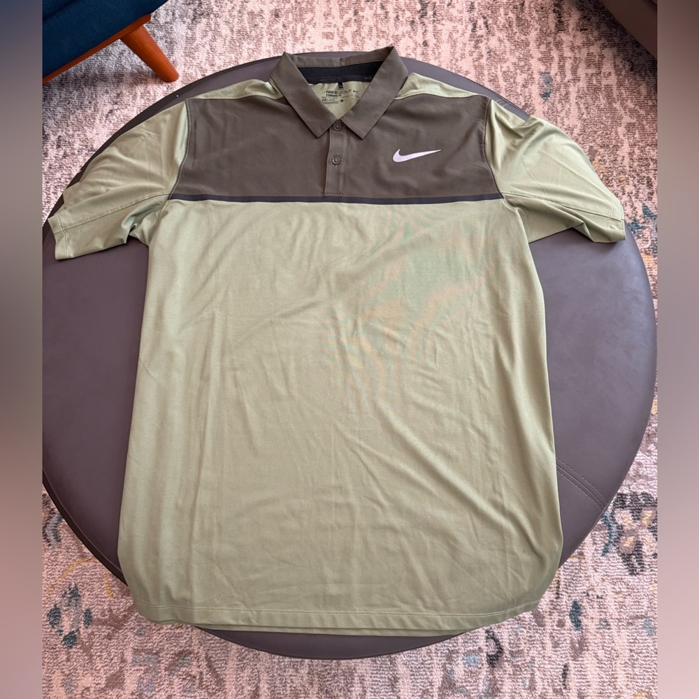 Nike Men's Golf Green Polo Shirt Drifit Standard Fit